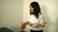 フェチ：卓球で、爆乳　乳ゆれ